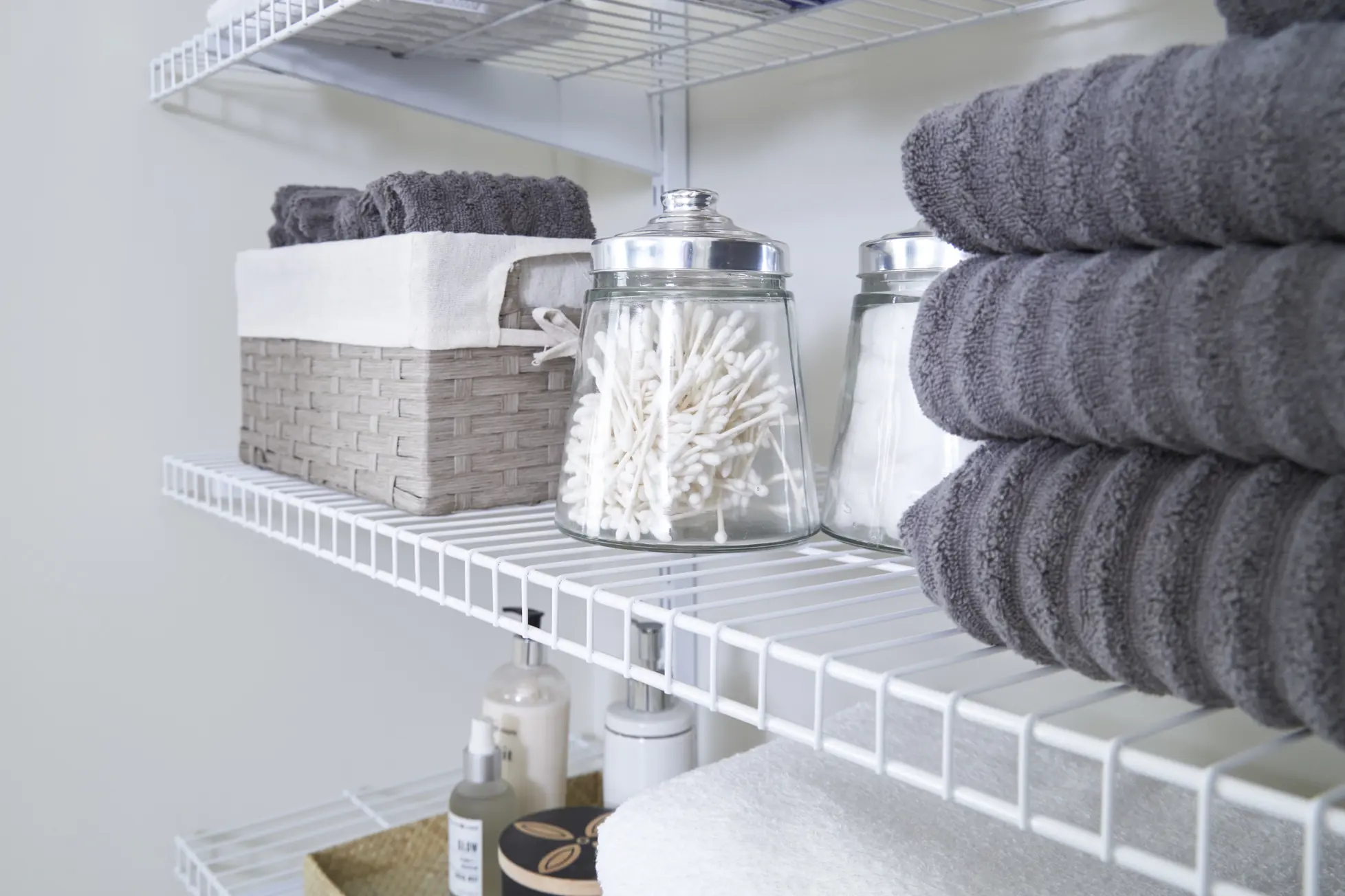 Ventilated Wire | Rubbermaid Pro